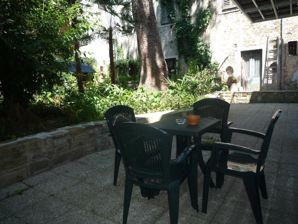 Apartments Medved In The Historic Center Koper Szoba fotó